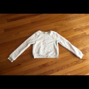 Abercrombie White Fuzzy sweatshirt